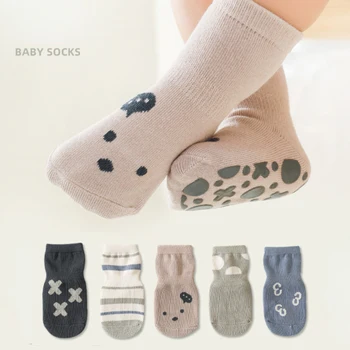 Пролетно-есенен Пръсти са със средна дължина за новородено, Детски Чорапи, с Хубави Анимационни Модел, Прости Диви Чорапи За Малки Момчета, Силиконова подметка, Чорапи Нескользящие